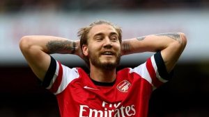 Cầu thủ Nicklas Bendtner - Chúa tể duy nhất trong lịch sử bóng đá